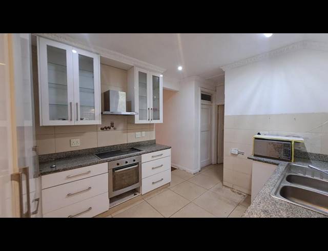 6 BEDROOM HOUSE FOR SALE IN MONTCLAIR